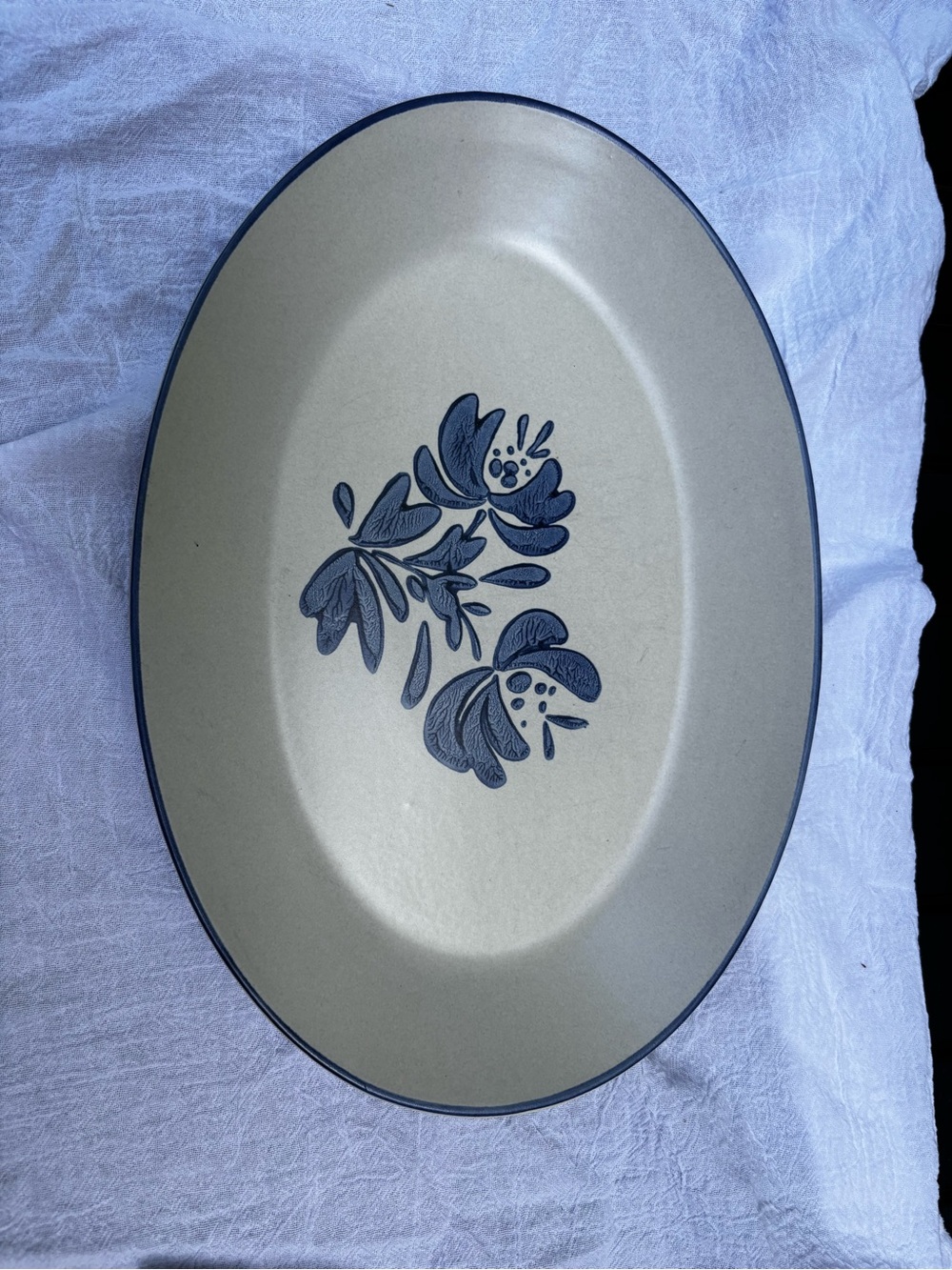 Pfaltzgraff Yorktowne# 16 platter with Blue Floral Design 14x10